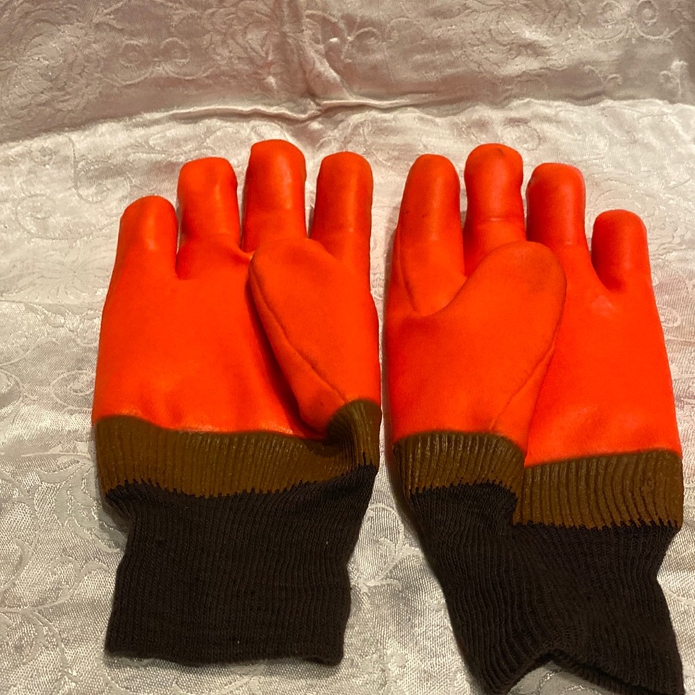 Men’s Orange Vinyl Gloves